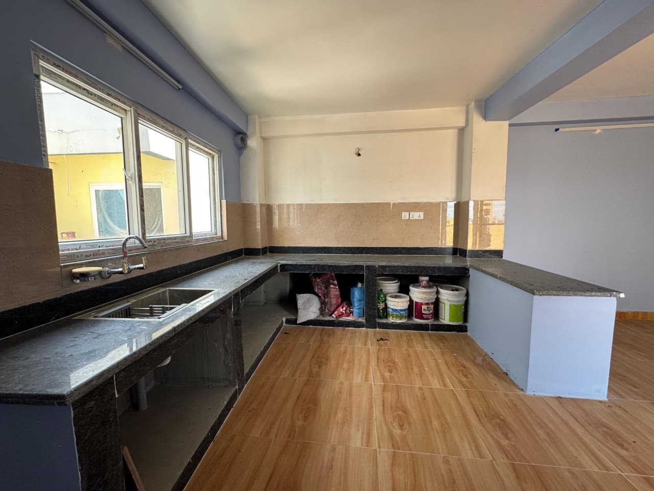 property-image